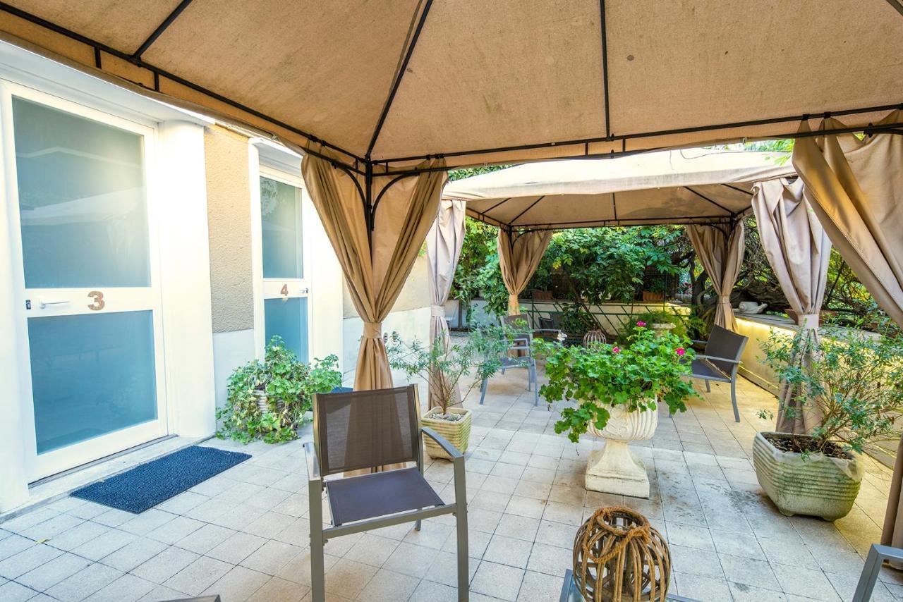 Garden House - Luxury Guest House - Overnight Stay Only روما المظهر الخارجي الصورة