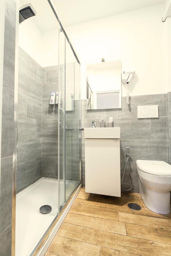 Garden House - Luxury Guest House - Overnight Stay Only روما المظهر الخارجي الصورة